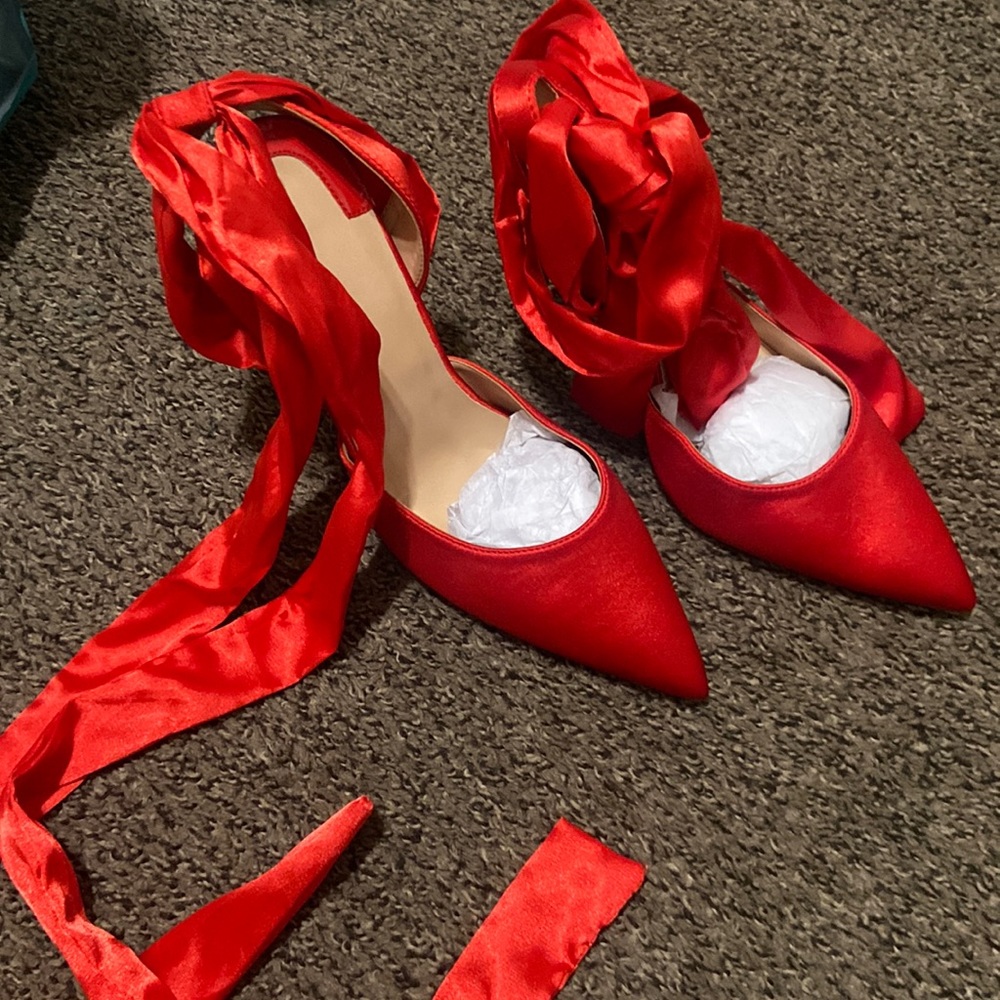 Red stain heels